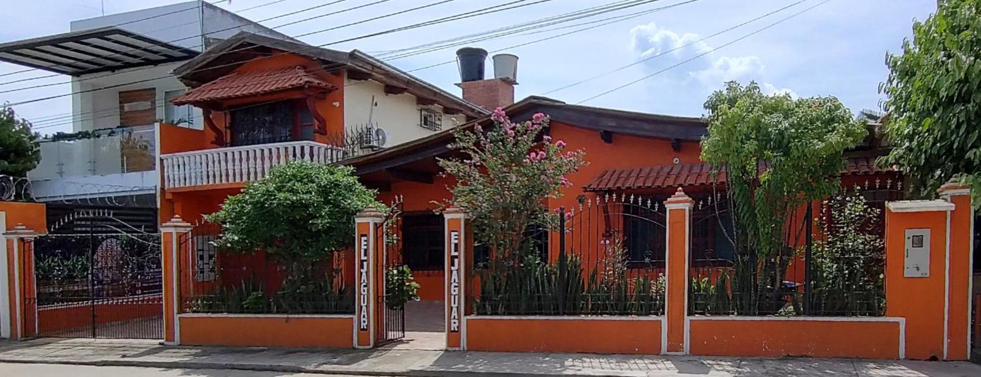 El Jaguar Casa Hotel Leticia Esterno foto